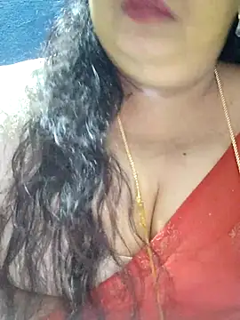 Snapshot of tamilthanushri chatting on October 24, 2025, 10:55 am tamilthanushri online show from October 24, 2025, 10:55 am