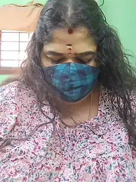 Snapshot of tamilthanushri chatting on August 5, 2026, 7:00 am tamilthanushri online show from August 5, 2026, 7:00 am