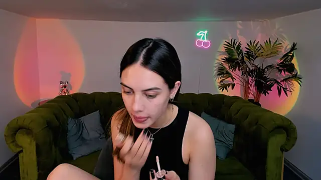  shyy girl online show from September 22, 2025, 8:11 pm