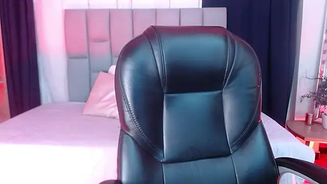 LessBoobs gh online show from February 7, 2025, 5:29 pm