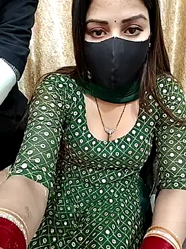 Snapshot of Hotty-anushka chatting on December 19, 2024, 11:07 am Hotty-anushka online show from December 19, 2024, 11:07 am