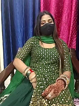Snapshot of Hotty-anushka chatting on February 21, 2025, 4:26 pm Hotty-anushka online show from February 21, 2025, 4:26 pm