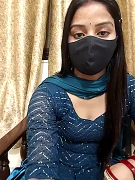 Snapshot of Hotty-anushka chatting on March 3, 2025, 5:29 pm Hotty-anushka online show from March 3, 2025, 5:29 pm