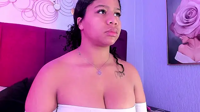 Snapshot of Sofi_Fox_ chatting on March 26, 2026, 1:33 am Sofi Fox online show from March 26, 2026, 1:33 am