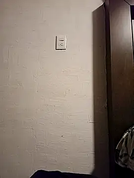 KITTEN-10 online show from November 7, 2025, 3:39 am