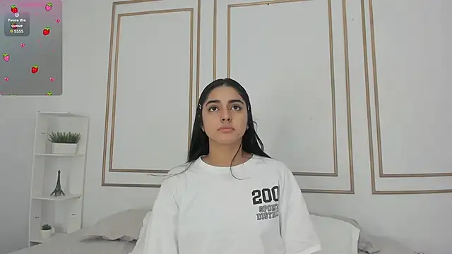 Snapshot of natalia_aguirre1 chatting on February 10, 2025, 12:29 pm natalia aguirre1 online show from February 10, 2025, 12:29 pm
