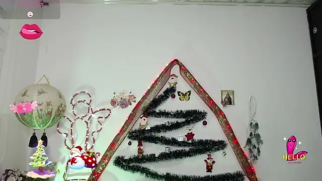 Snapshot of FernandaEloisa chatting on December 29, 2024, 3:46 pm FernandaEloisa online show from December 29, 2024, 3:46 pm