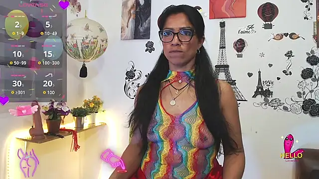 Snapshot of FernandaEloisa chatting on February 28, 2025, 7:25 pm FernandaEloisa online show from February 28, 2025, 7:25 pm