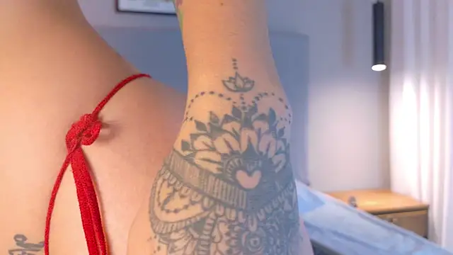 ValeSwift online show from December 21, 2024, 4:14 pm