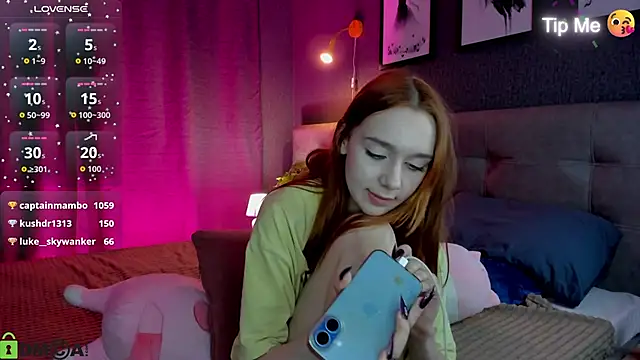 Lesi Moonie01 online show from April 25, 2026, 1:41 pm