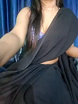 Snapshot of Lufi_2 chatting on October 24, 2025, 4:58 pm Lufi 2 online show from October 24, 2025, 4:58 pm