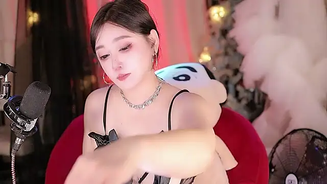 Missy Nana21 online show from June 26, 2026, 4:00 pm