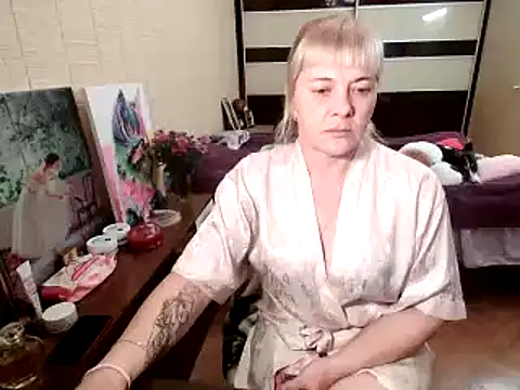 Lia Laguna77 online show from October 4, 2025, 12:47 pm