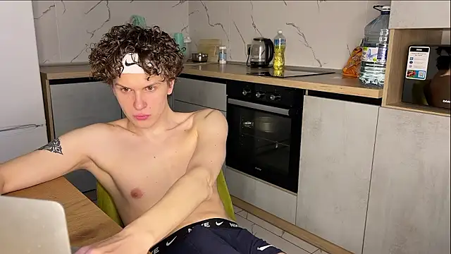 Snapshot of alyx_garden chatting on March 2, 2026, 1:40 pm alyx garden online show from March 2, 2026, 1:40 pm