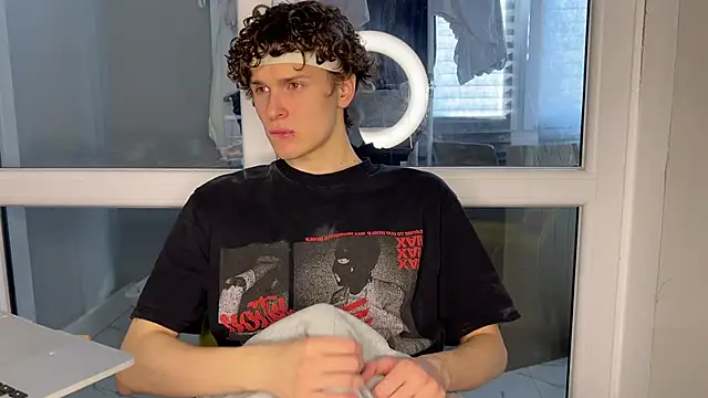 Snapshot of alyx_garden chatting on March 10, 2026, 10:20 am alyx garden online show from March 10, 2026, 10:20 am