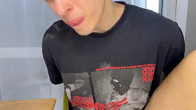 Snapshot of alyx_garden chatting on March 11, 2026, 8:53 am alyx garden online show from March 11, 2026, 8:53 am