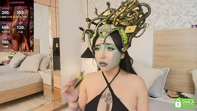 Snapshot of Megansttein_ chatting on October 30, 2025, 9:04 pm Megansttein online show from October 30, 2025, 9:04 pm