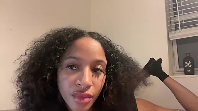 Snapshot of shandiloveslemonss chatting on October 23, 2025, 11:24 pm shandiloveslemonss online show from October 23, 2025, 11:24 pm