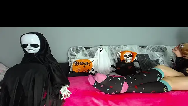 Snapshot of sasha-star11 chatting on October 3, 2025, 12:51 am sasha-star11 online show from October 3, 2025, 12:51 am