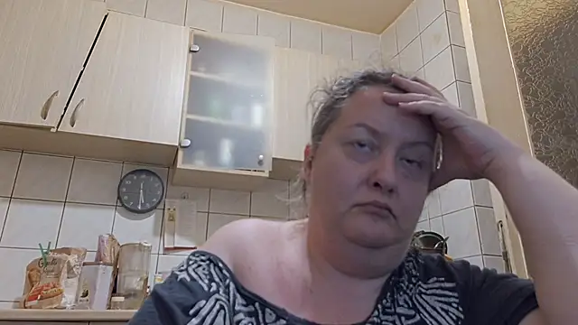 melissaBlessing online show from April 28, 2026, 2:27 am