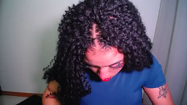 Snapshot of barbara_falcons chatting on October 17, 2025, 6:16 am barbara falcons online show from October 17, 2025, 6:16 am