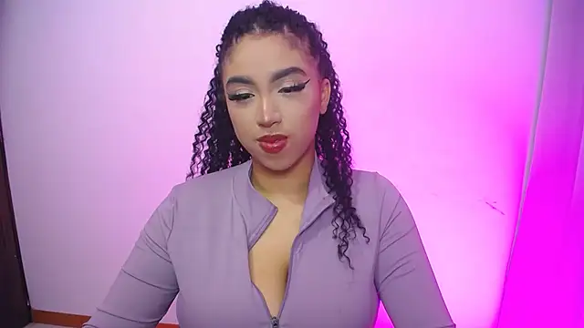 Snapshot of barbara_falcons chatting on October 22, 2025, 6:13 am barbara falcons online show from October 22, 2025, 6:13 am