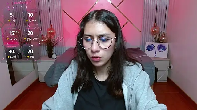 Lita Rogers online show from April 25, 2026, 1:25 pm