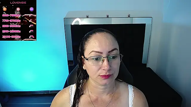 milly sanchez online show from March 11, 2025, 9:48 pm