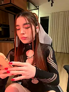 Snapshot of carolynnetrujillo chatting on January 6, 2026, 3:32 am carolynnetrujillo online show from January 6, 2026, 3:32 am