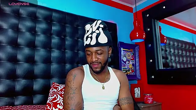 Snapshot of Drake_Nassir4 chatting on January 11, 2025, 6:33 pm Drake Nassir4 online show from January 11, 2025, 6:33 pm
