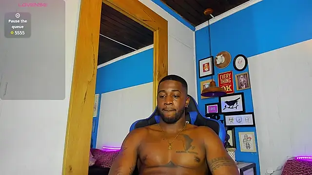 Snapshot of Drake_Nassir4 chatting on March 11, 2025, 12:22 am Drake Nassir4 online show from March 11, 2025, 12:22 am