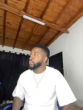 Snapshot of Drake_Nassir4 chatting on May 21, 2026, 4:41 am Drake Nassir4 online show from May 21, 2026, 4:41 am