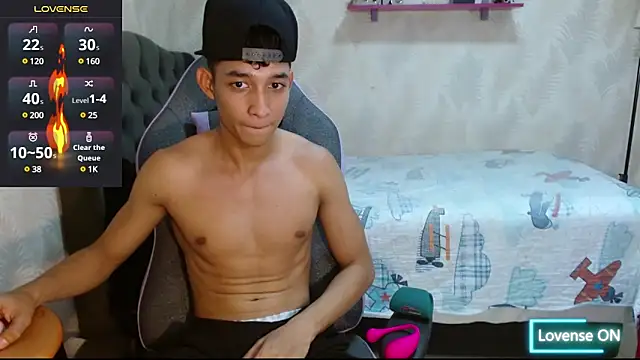 jose sexycumm online show from March 22, 2025, 8:04 pm