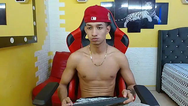 jose sexycumm online show from October 28, 2025, 8:55 pm