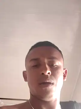 dariocraak online show from January 24, 2025, 6:14 pm