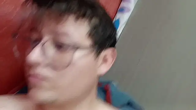 Romanjavierr online show from February 17, 2026, 3:19 pm