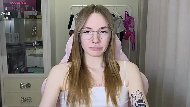 littlevildevil online show from February 13, 2025, 9:30 am