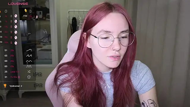 littlevildevil online show from September 29, 2025, 11:04 am