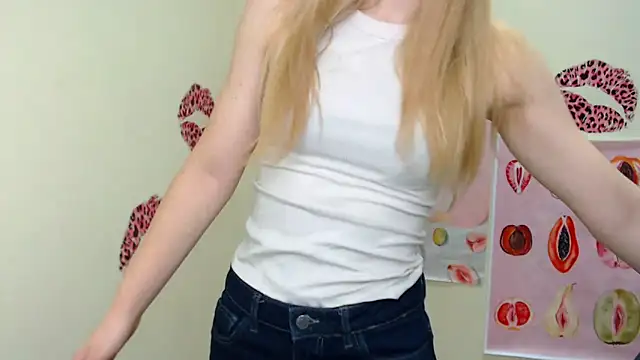 MademoiselleCl online show from December 15, 2024, 6:29 am