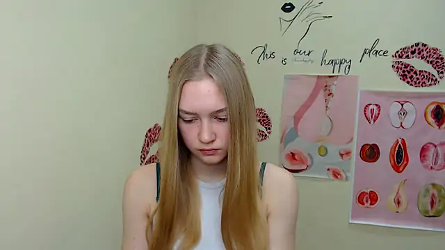 MademoiselleCl online show from January 22, 2025, 7:14 am