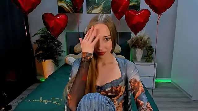 AlexaHarmon online show from March 12, 2025, 5:07 pm