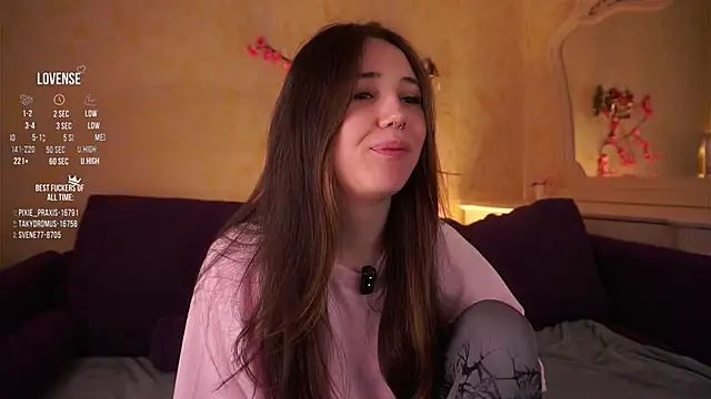 GillianDowdey online show from March 12, 2026, 3:12 am