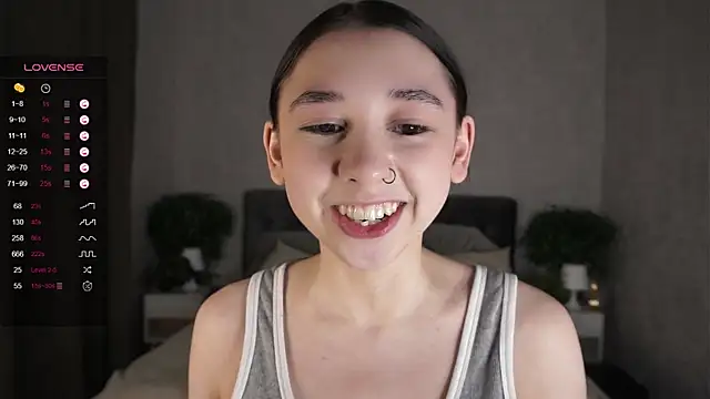 AislyEmbury online show from January 20, 2025, 1:07 am