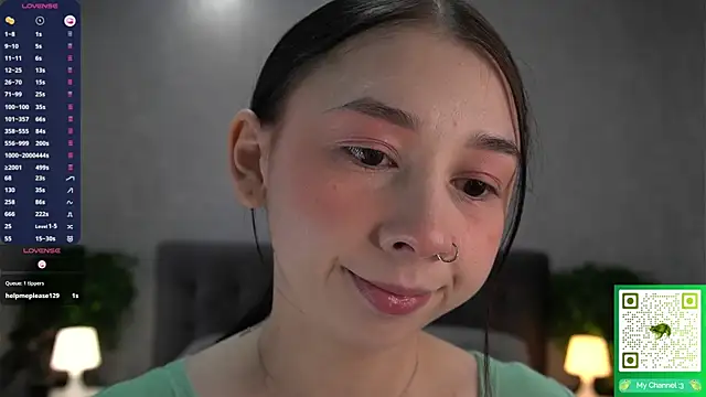 AislyEmbury online show from February 8, 2026, 4:49 am