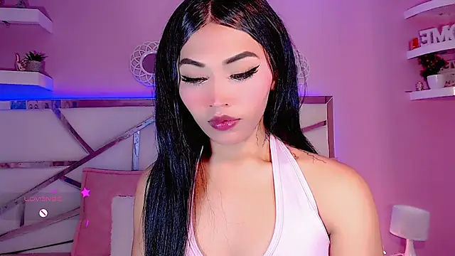 Snapshot of Valery_Sophiia chatting on January 7, 2025, 5:54 am Valery Sophiia online show from January 7, 2025, 5:54 am