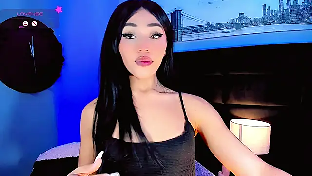 Snapshot of Valery_Sophiia chatting on February 16, 2025, 6:10 am Valery Sophiia online show from February 16, 2025, 6:10 am