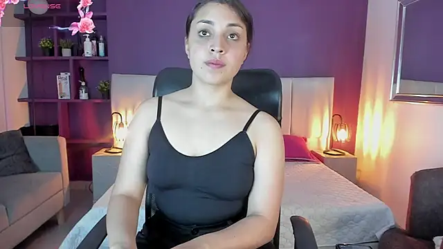 Snapshot of VickyBuunny chatting on January 10, 2025, 2:55 pm VickyBuunny online show from January 10, 2025, 2:55 pm