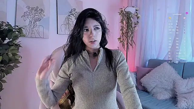 aisha bx online show from November 6, 2025, 12:17 pm