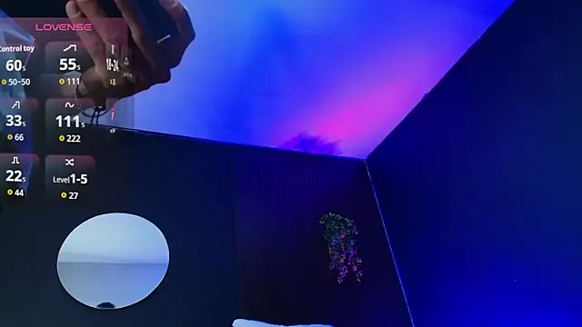 Aaron Jassell1 online show from October 7, 2025, 4:26 pm