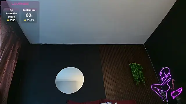 Aaron Jassell1 online show from October 10, 2025, 4:28 pm